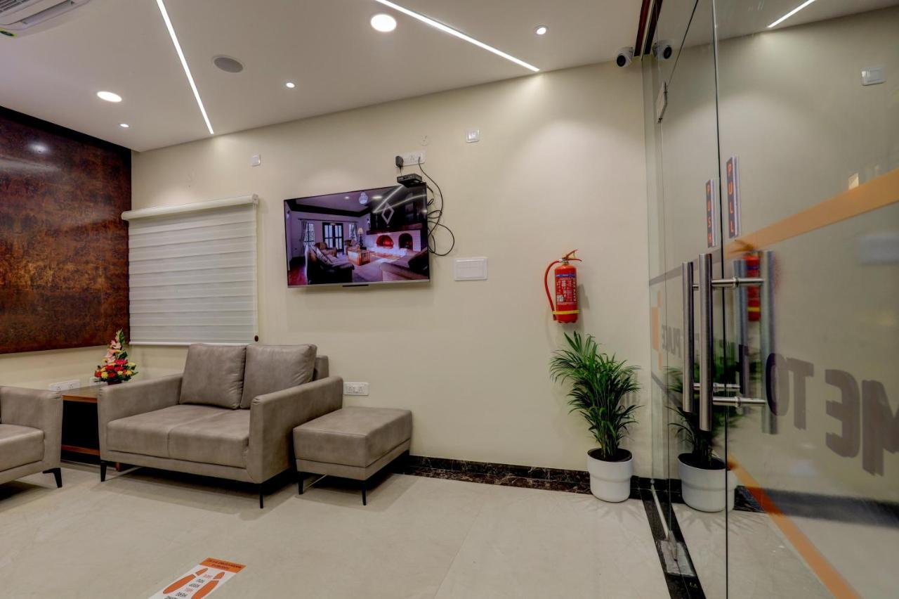 Myspace Tattwa Grand Yelahanka Exterior foto
