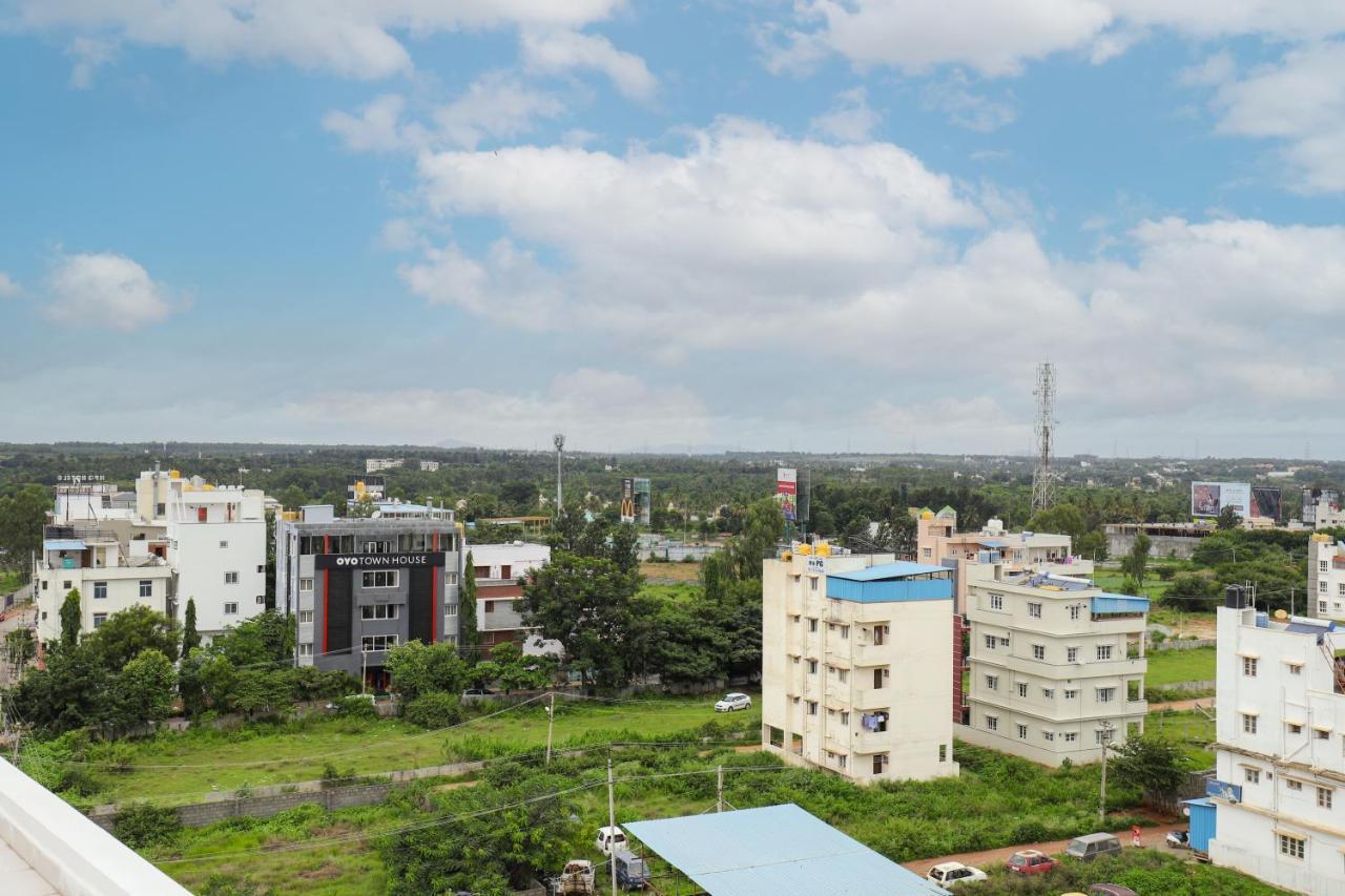 Myspace Tattwa Grand Yelahanka Exterior foto