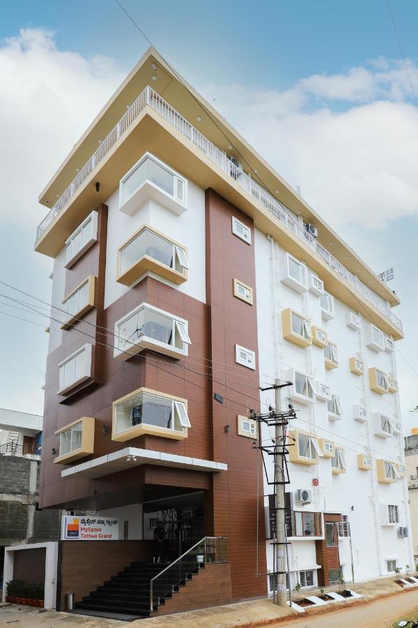 Myspace Tattwa Grand Yelahanka Exterior foto